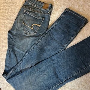 Size 8 Extra Long American Eagle Skinny Jeans